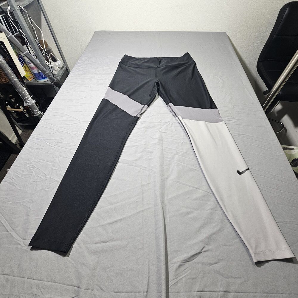 Nike Dri-Fit Women's Colorblock Leggings Black Grey White Size Large Inseam 28"